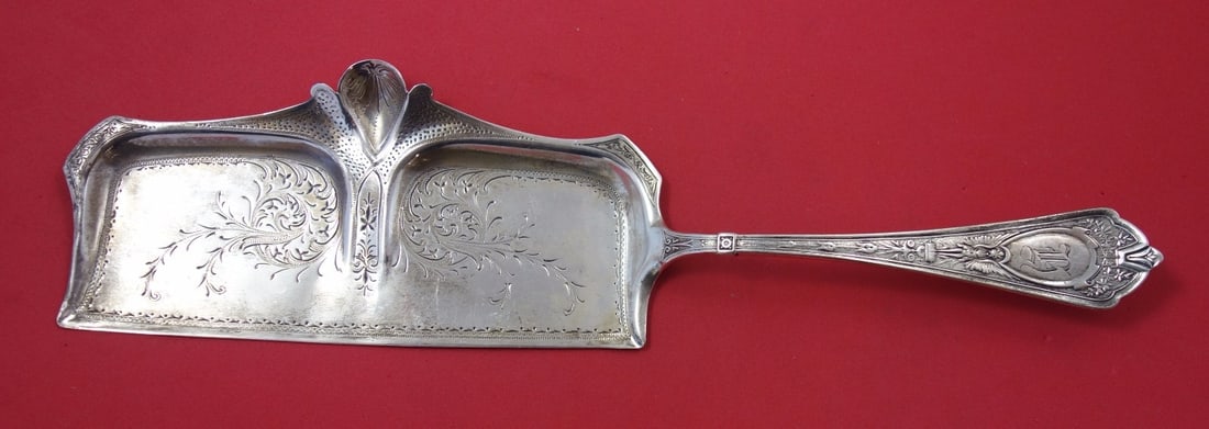 Schulz & Fischer Cleopatra Sterling Silver Crumber 11 3/4 Inch Bright-Cut: Schulz & Fischer Cleopatra Sterling Silver Crumber 11 3/4 Inch Bright-Cut This exquisite crumber from the Cleopatra pattern by Schulz & Fischer is crafted from high-quality sterling silver. Measuring