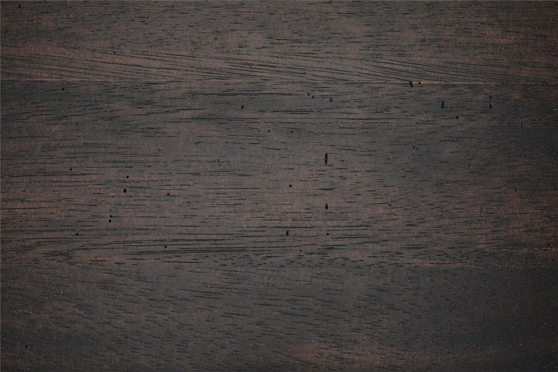 Noir Royce Square Coffee Table Ebony Walnut Finish: Noir Royce Square Coffee Table Ebony Walnut Finish Introducing the Sophisticated Walnut Royce Coffee Table, a perfect blend of style and functionality for your living space. This coffee table, designe