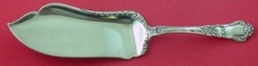 Gorham Baronial Old Sterling Silver 12" Fish Server: Gorham Baronial Old Sterling Silver 12" Fish Server This exquisite 12" fish server from Gorham features the elegant Baronial Old pattern, a classic design known for its intricate detailing and