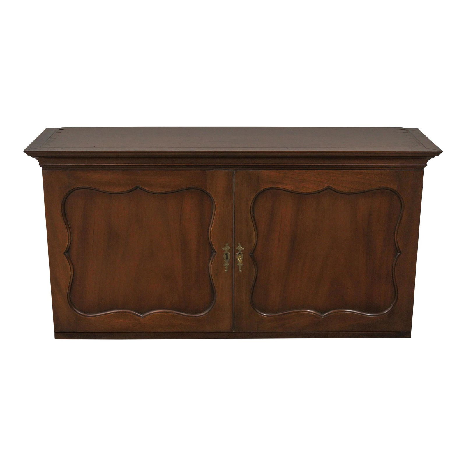 Kittinger CW-1 Colonial Williamsburg Bookcase Top Rare: Kittinger CW-1 Colonial Williamsburg Bookcase Top Rare Presenting a stunning Colonial Williamsburg bookcase top from the Kittinger CW-1 collection, approximately 40 years old. This piece features an o