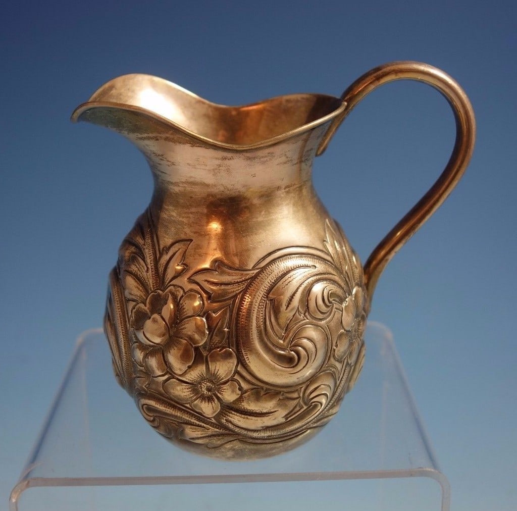 Frank Whiting Sterling Silver Repousse Creamer Elegant Floral Design (1 of 4)