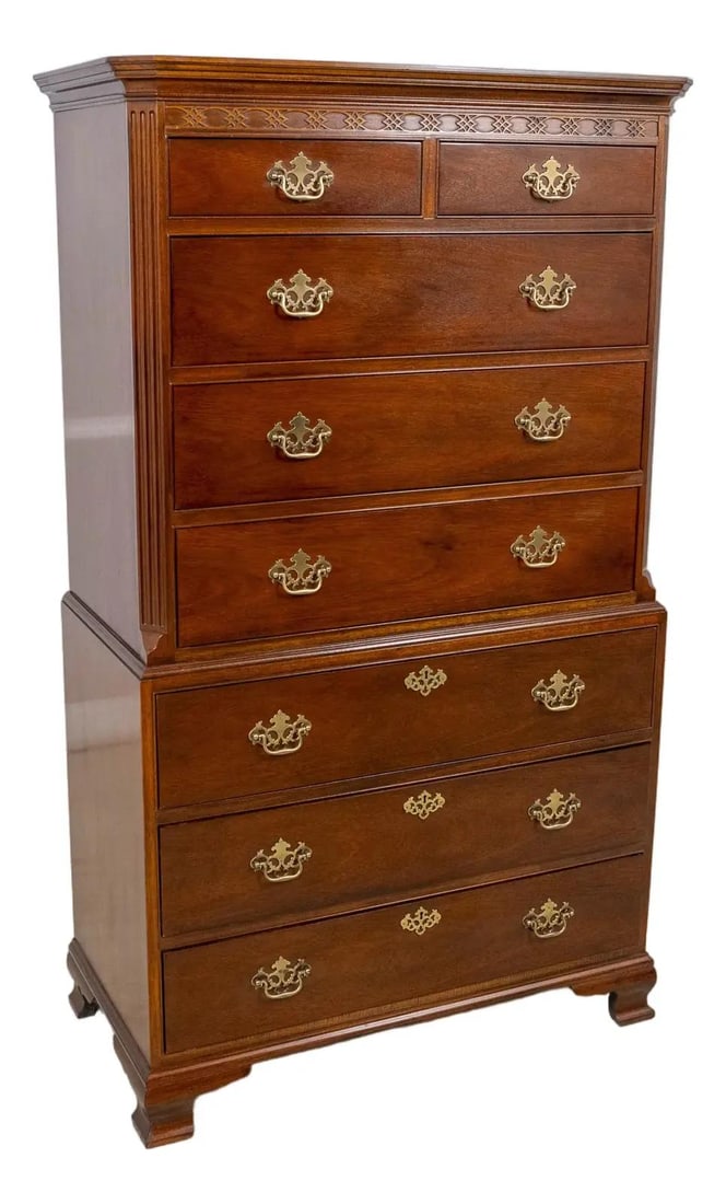 Baker Mahogany Chippendale Chest on Chest Quality Craftsmanship (1 of 10)