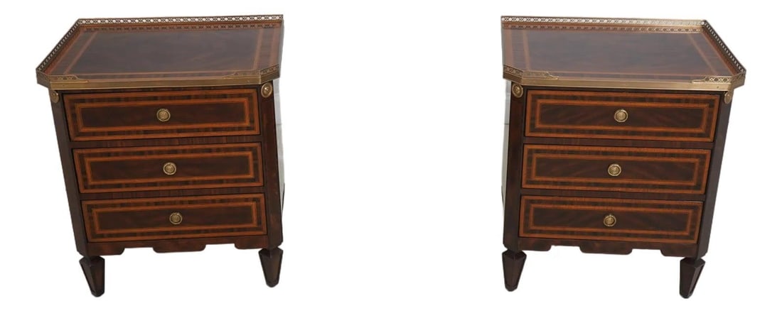 Set of 2 Mahogany Althorp Nightstands Model AL60057 with Brass Accents (1 of 10)