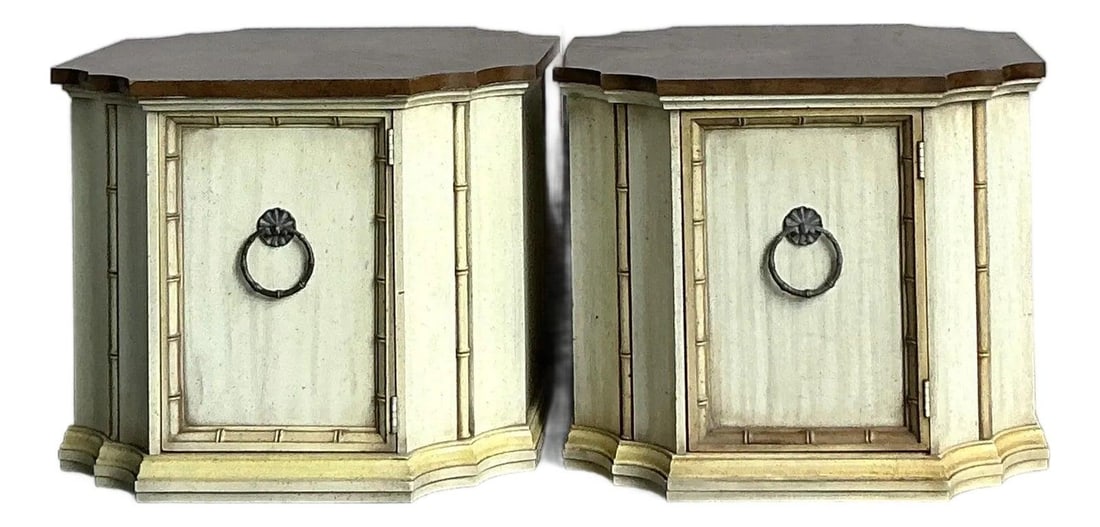 Pair of Weiman Hollywood Regency Chinoiserie Side Tables with Storage Cabinets: Pair of Weiman Hollywood Regency Chinoiserie Side Tables with Storage Cabinets This pair of vintage Weiman side tables captures the essence of Hollywood Regency style with their rich bookmatched starb