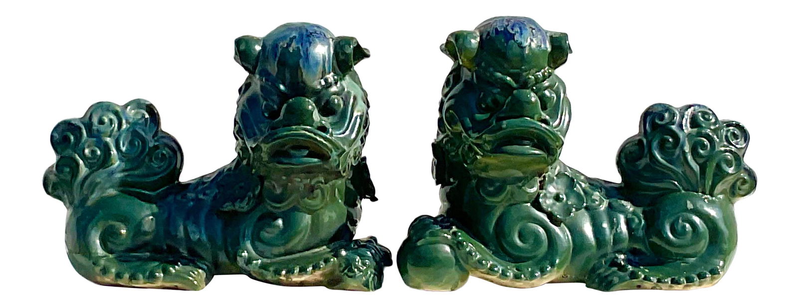 Pair of Vintage Glazed Ceramic Foo Dogs in Dark Green (1 of 10)