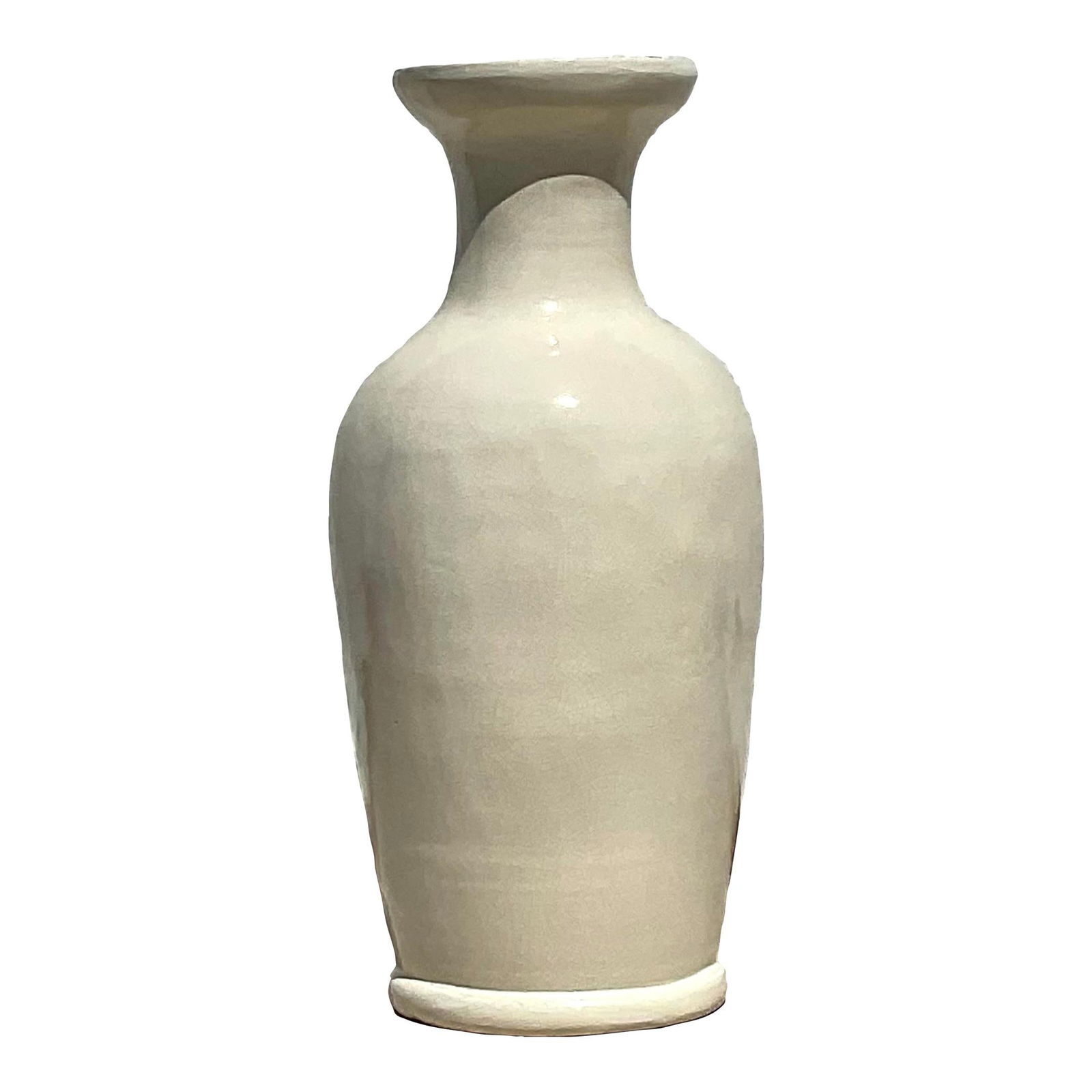 Vintage Boho 47 Ceramic Floor Vase with Crackle Glaze Finish: Vintage Boho 47 Ceramic Floor Vase with Crackle Glaze Finish Add a touch of elegance to your space with this stunning vintage Boho floor vase. Featuring a chic crackle glaze finish in a serene ivory c