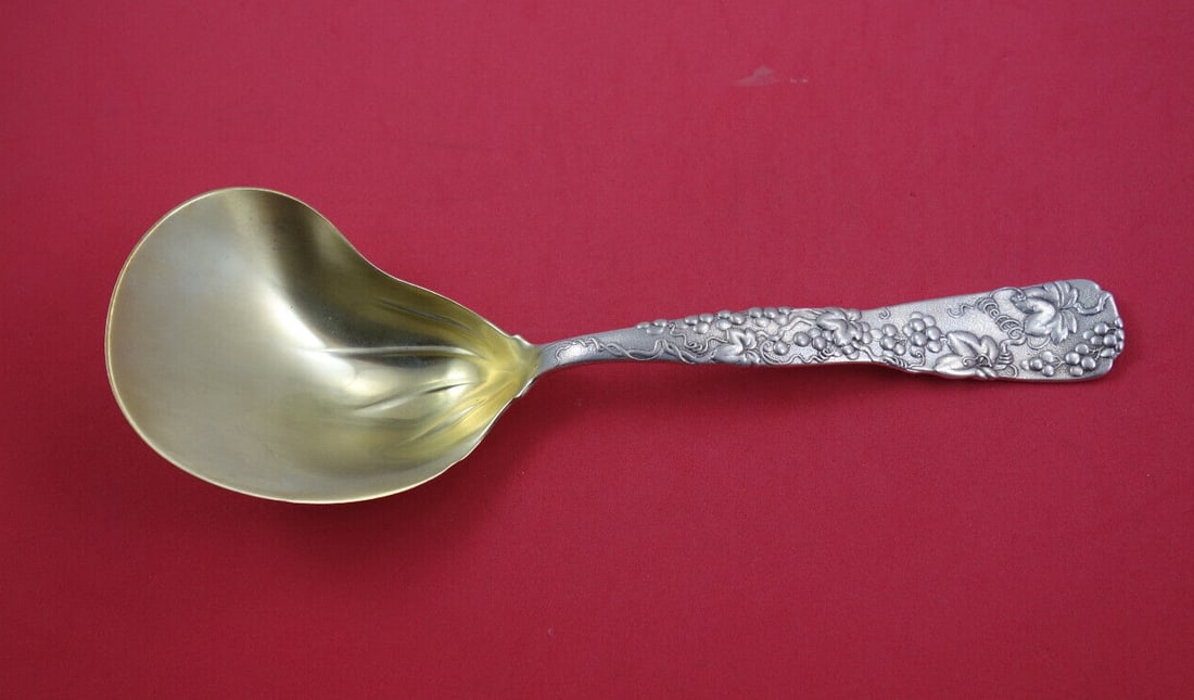 Tiffany & Co. Vine Sterling Silver Conch Berry Spoon 9.5in Monogrammed 1891 (1 of 3)