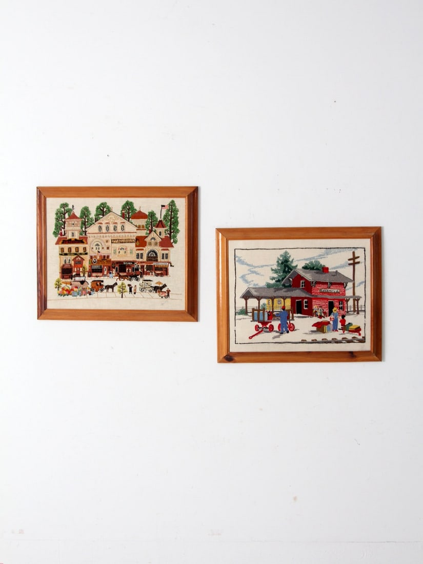 Vintage Framed Crewel Needlework Pair 1980s Cityscapes: Vintage Framed Crewel Needlework Pair 1980s Cityscapes This exquisite pair of vintage framed crewel needlework wall hangings, dating back to the 1980s, beautifully captures the essence of 1800s citysc