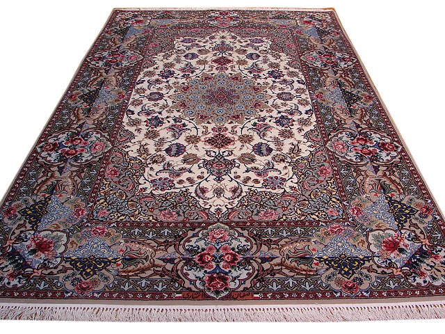5 x 8 Persian Esfahan Rug 500 KPSI Wool Silk Authentic Iran: 5 x 8 Persian Esfahan Rug 500 KPSI Wool Silk Authentic Iran Free continental US Shipping This authentic Persian Esfahan rug is crafted in Iran with fine quality wool and silk, offering intricate detai