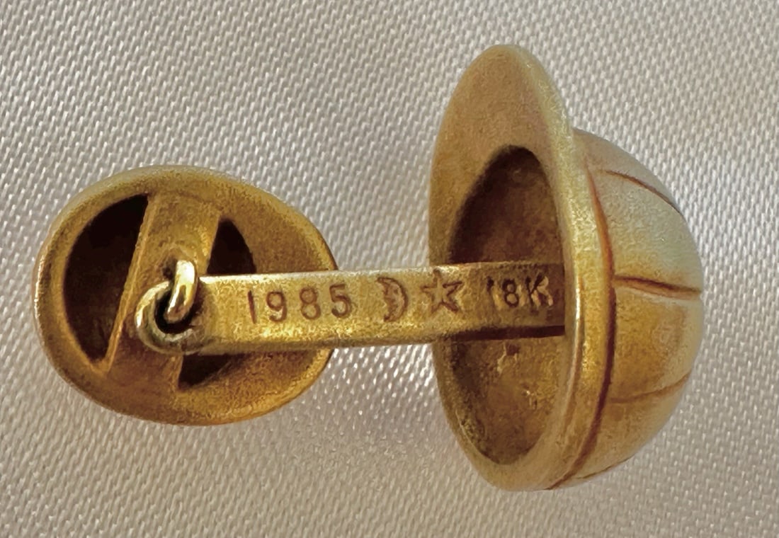 Kieselstein-Cord 18K Yellow Gold Jockey Cap Cufflinks - 4