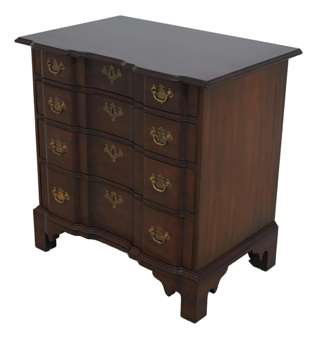 Kittinger T223 Goddard Townsend Mahogany Chest Chippendale Style (1 of 10)