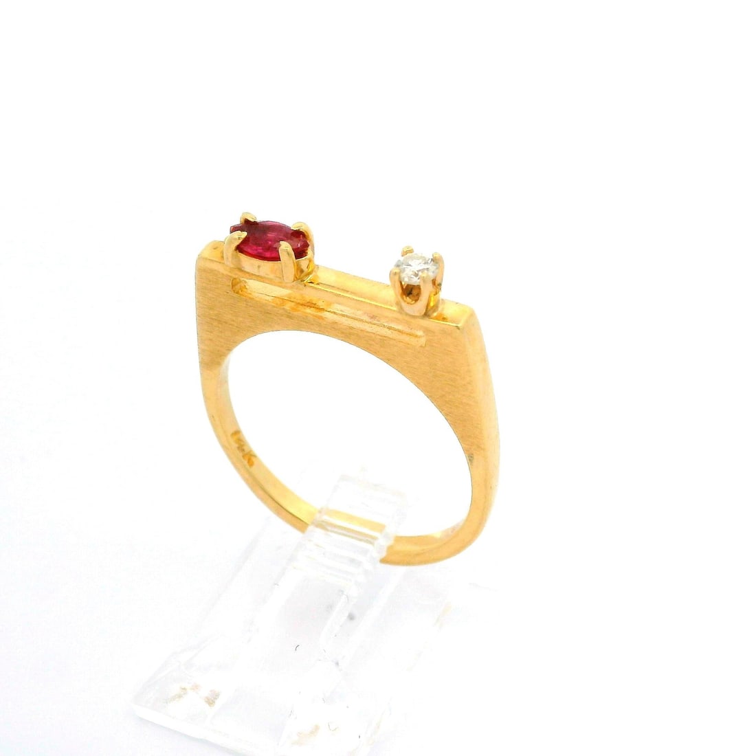 14k Yellow Gold Ruby Diamond Stackable Ring Size 6.5 - 5