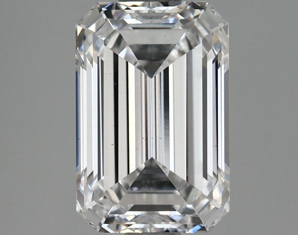 Loose Diamond - EMERALD 1.94ct E VS1: Loose Diamond - EMERALD 1.94ct E VS1 Source: This is a real non-mined Diamond that has been grown in a lab Shape: EMERALD Carats: 1.94 Color: E Clarity: VS1 Certification: IGI Video: Video Link 