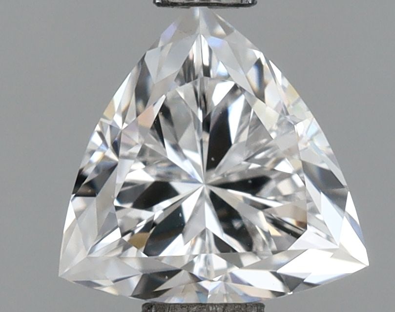 Loose Diamond - TRIANGULAR 1.01ct D VS1: Loose Diamond - TRIANGULAR 1.01ct D VS1 Source: This is a real non-mined Diamond that has been grown in a lab Shape: TRIANGULAR Carats: 1.01 Color: D Clarity: VS1 Certification: IGI Video: