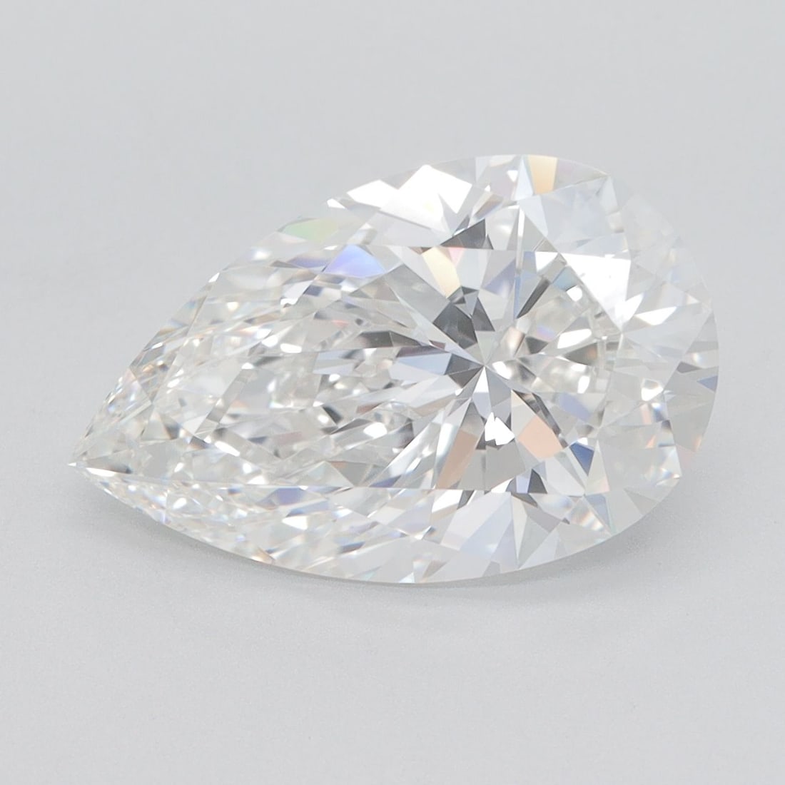Loose Diamond - PEAR 4.04ct F VVS1: Loose Diamond - PEAR 4.04ct F VVS1 Source: This is a real non-mined Diamond that has been grown in a lab Shape: PEAR Carats: 4.04 Color: F Clarity: VVS1 Certification: GIA Video: Video Link PLEASE