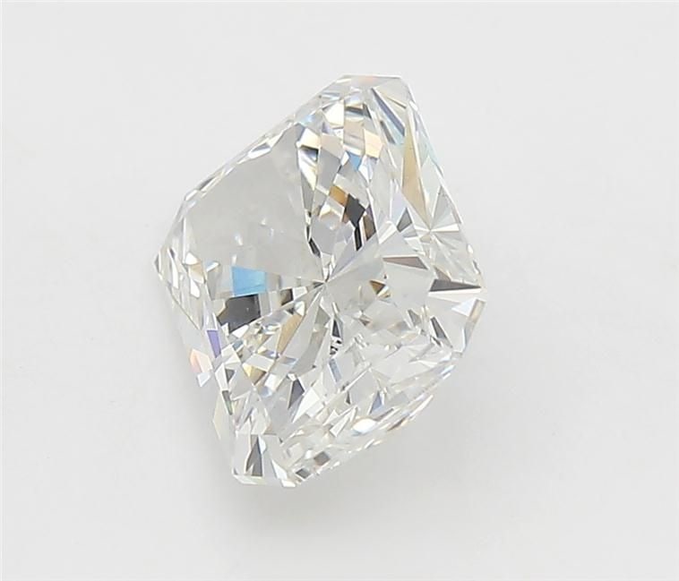 Loose Diamond - RADIANT 3.08ct G VVS2: Loose Diamond - RADIANT 3.08ct G VVS2 Source: This is a real non-mined Diamond that has been grown in a lab Shape: RADIANT Carats: 3.08 Color: G Clarity: VVS2 Certification: IGI Video: Video Link 