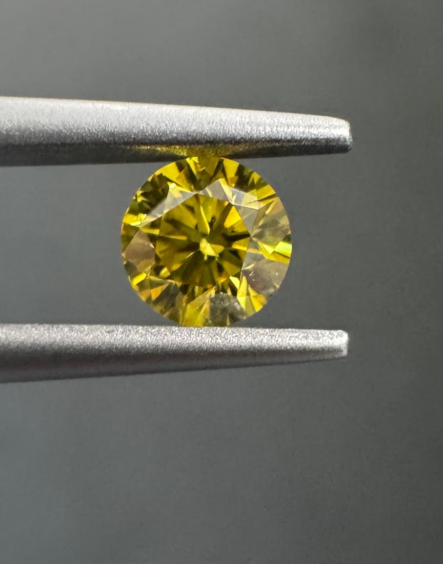Loose Diamond - ROUND 0.26ct Fancy Vivid Yellow VS2 (1 of 1)