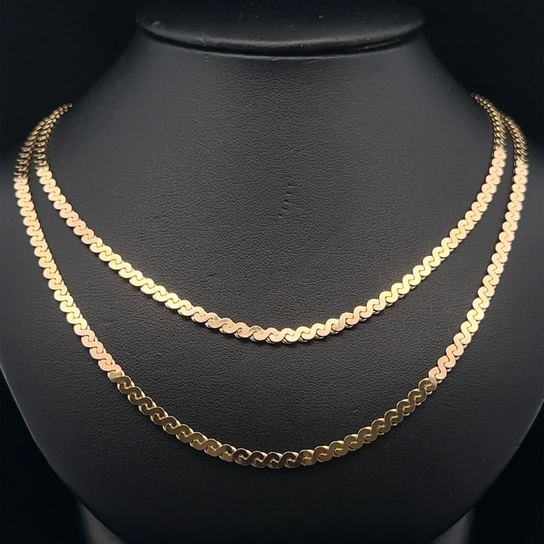 30 Inch S Link Necklace in 14k Yellow Gold with Lobster Clasp (1 of 5)