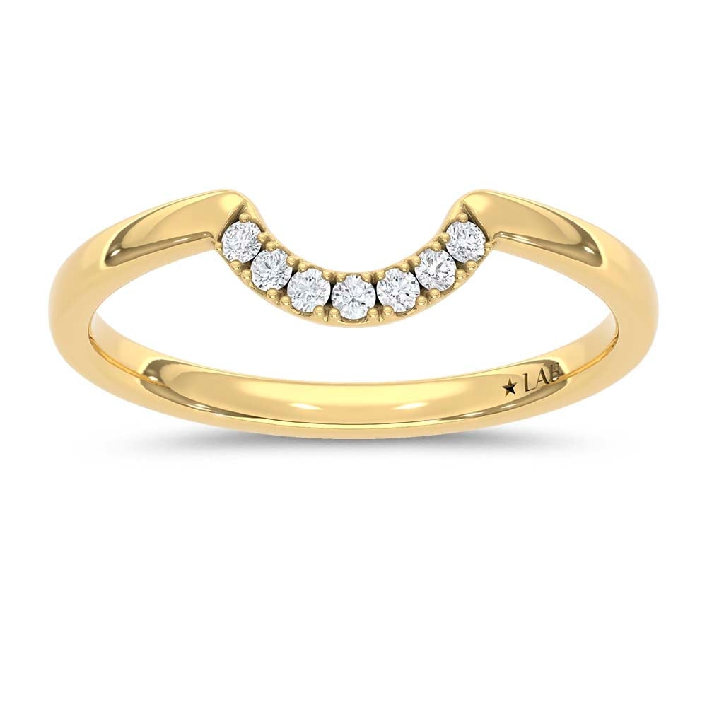 14K Yellow Gold Lab Grown Round Diamond 3/4 Ct.Tw. Chevron Band: 14K Yellow Gold Lab Grown Round Diamond 3/4 Ct.Tw. Chevron Band Indulge in elegance with this 14K Yellow Gold Chevron Band, showcasing 3/4 Ct.Tw. of radiant round lab-grown diamonds. The warm yellow g