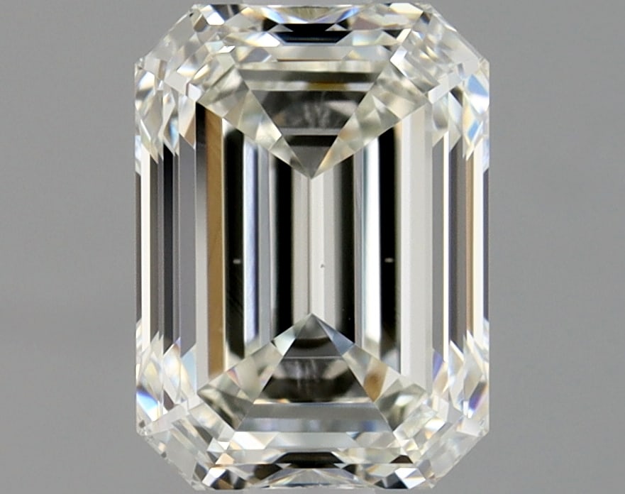 Loose Diamond - EMERALD 1.22ct I VS1: Loose Diamond - EMERALD 1.22ct I VS1 Source: Natural Mined Diamond Shape: EMERALD Carats: 1.22 Color: I Clarity: VS1 Certification: GIA Condition: Pre-Owned PLEASE NOTE: Framed, Large, or heavy items