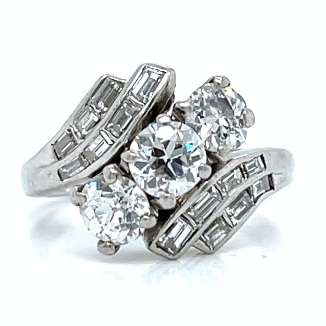 Art Deco Platinum Diamond Ring 1.80 Ct F-G VVS-VS Clarity (1 of 4)
