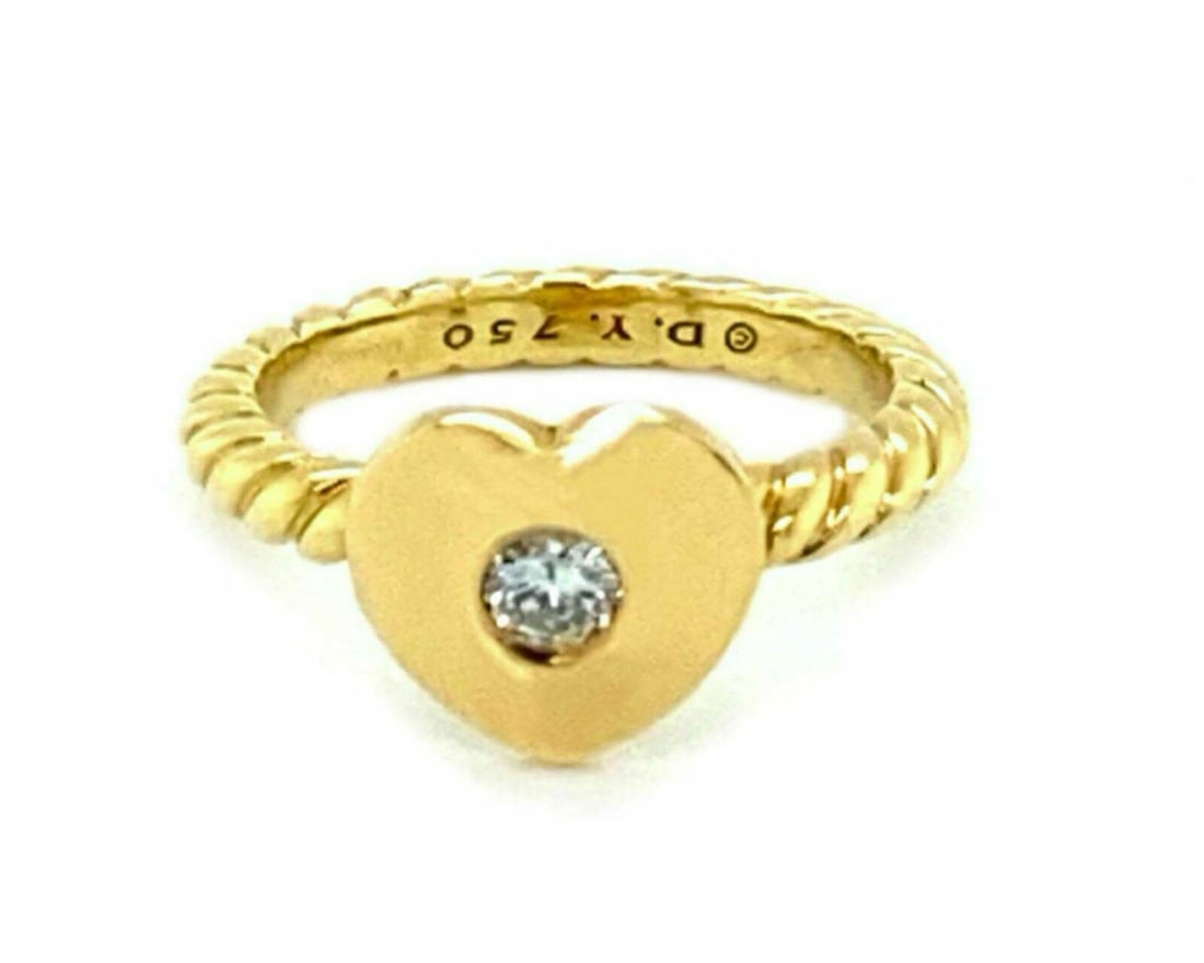 Heart Motif 18k Gold Cable Ring with Diamonds by David Yurman Size 6.5: Heart Motif 18k Gold Cable Ring with Diamonds by David Yurman Size 6.5 This David Yurman ring features a heart design crafted in 18k yellow gold with intricate cabling details and diamond accents. The