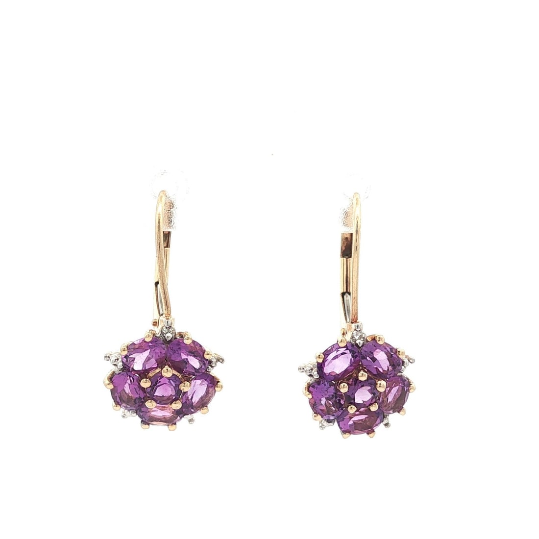 10k Yellow Gold Amethyst Cluster Flower Dangle Earrings: 10k Yellow Gold Amethyst Cluster Flower Dangle Earrings Enhance your jewelry collection with these stunning 10k Yellow Gold Oval and Round Amethyst Cluster Flower Drop Dangle Earrings. Featuring a bea
