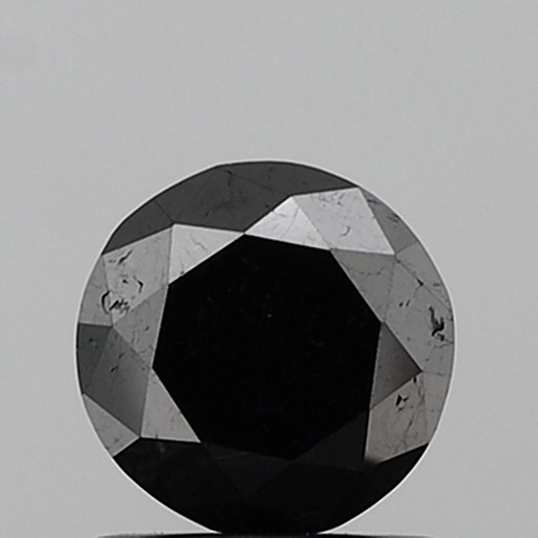 Loose Diamond - ROUND 1.12ct Fancy Black VS1: Loose Diamond - ROUND 1.12ct Fancy Black VS1 Source: Natural Shape: ROUND Carats: 1.12 Color: Fancy Black Certification: NONE Video: