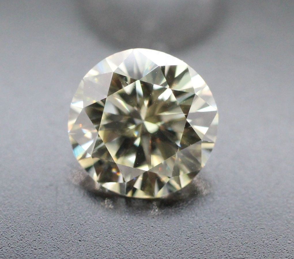 Loose Diamond - ROUND 3.21ct U-V VS1 (1 of 1)