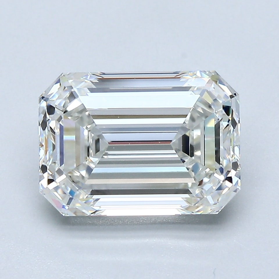 Loose Diamond - EMERALD 3.04ct H VVS1: Loose Diamond - EMERALD 3.04ct H VVS1 Source: Natural Mined Diamond Shape: EMERALD Carats: 3.04 Color: H Clarity: VVS1 Certification: GIA Condition: Pre-Owned PLEASE NOTE: Framed, Large, or heavy item