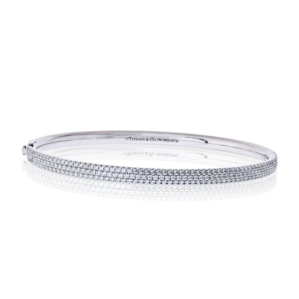 18K White Gold Bracelet with Diamonds by Tiffany & Co.: 18K White Gold Bracelet with Diamonds by Tiffany & Co. This pre-owned bracelet by Tiffany & Co. is crafted from 18K white gold and features approximately 3 carats of diamonds. It offers a refined and