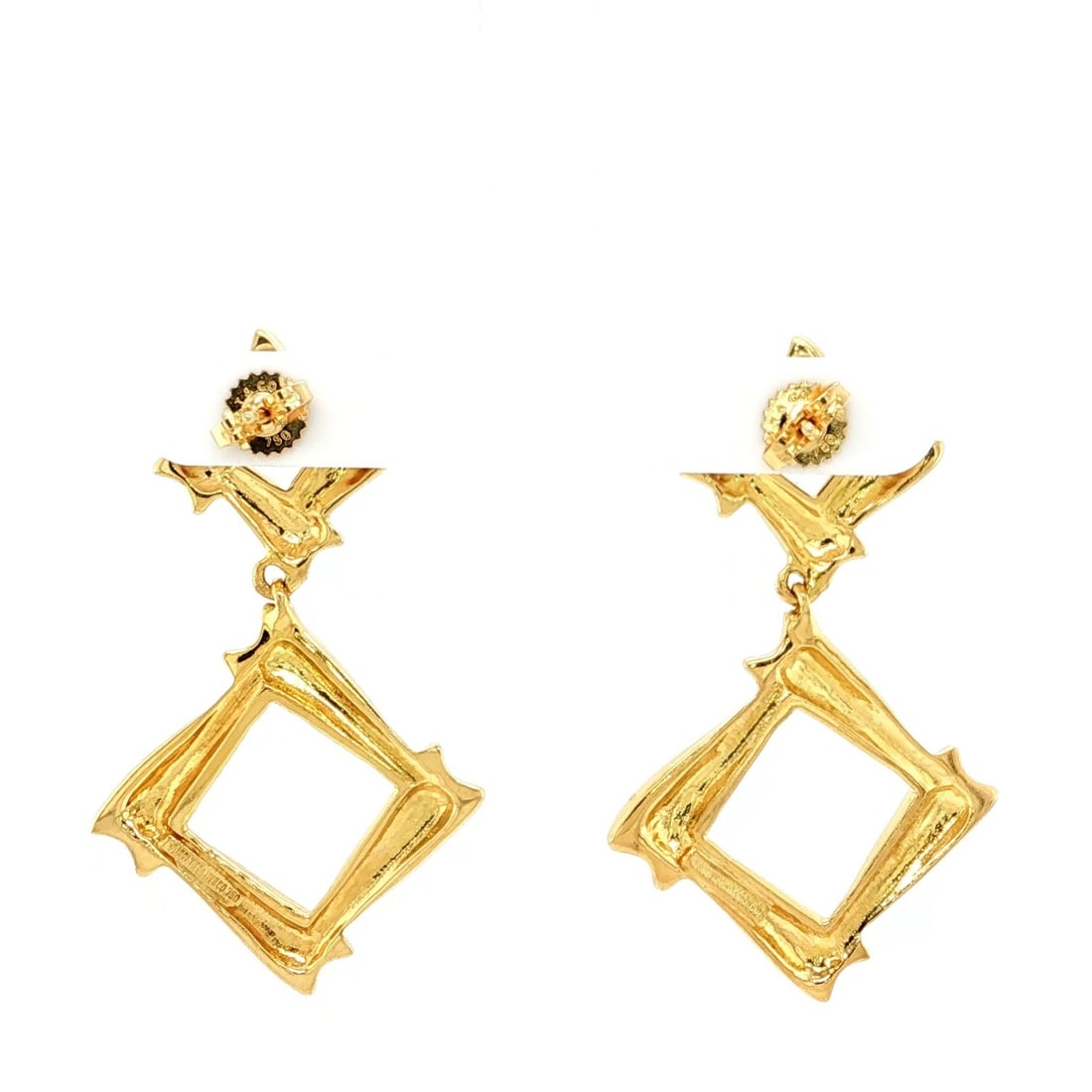 18k Yellow Gold Open Square Drop Earrings by Tiffany & Co.: 18k Yellow Gold Open Square Drop Earrings by Tiffany & Co. These Tiffany & Co. vintage open square dangle earrings are crafted from 18k yellow gold and feature a bold, geometric silhouette. Signed and