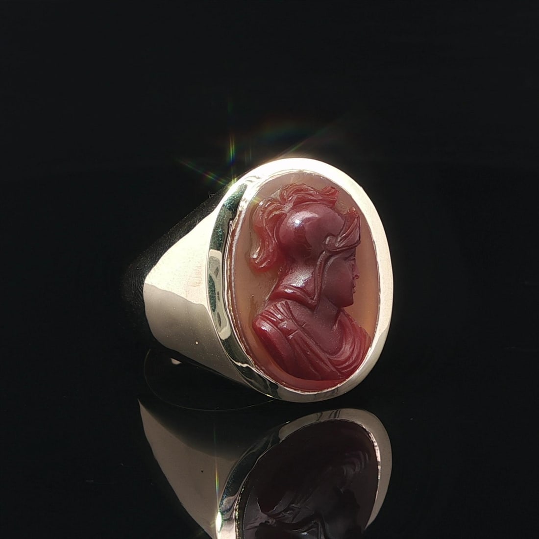 10k Yellow Gold Carnelian Cameo Ring with Trojan Knight Carving Size 11.5: 10k Yellow Gold Carnelian Cameo Ring with Trojan Knight Carving Size 11.5 This vintage men's ring features a large, carved cameo depicting a Trojan Knight, crafted from natural orange carnelian. The o