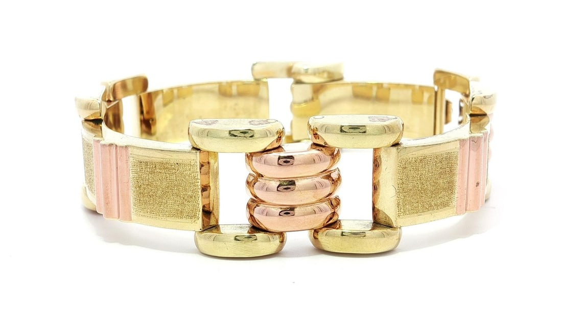 Vintage 14k Yellow Rose Gold Geometric Link Bracelet 7.25in: Vintage 14k Yellow Rose Gold Geometric Link Bracelet 7.25in This Vintage Retro bracelet features a stunning dual finish of solid 14k yellow gold with elegant rose gold accents. Crafted with care, this