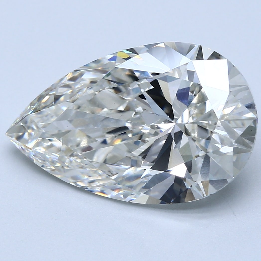 Loose Diamond - PEAR 8.38ct G VS1: Loose Diamond - PEAR 8.38ct G VS1 Source: This is a real non-mined Diamond that has been grown in a lab Shape: PEAR Carats: 8.38 Color: G Clarity: VS1 Certification: IGI Condition: Pre-Owned 