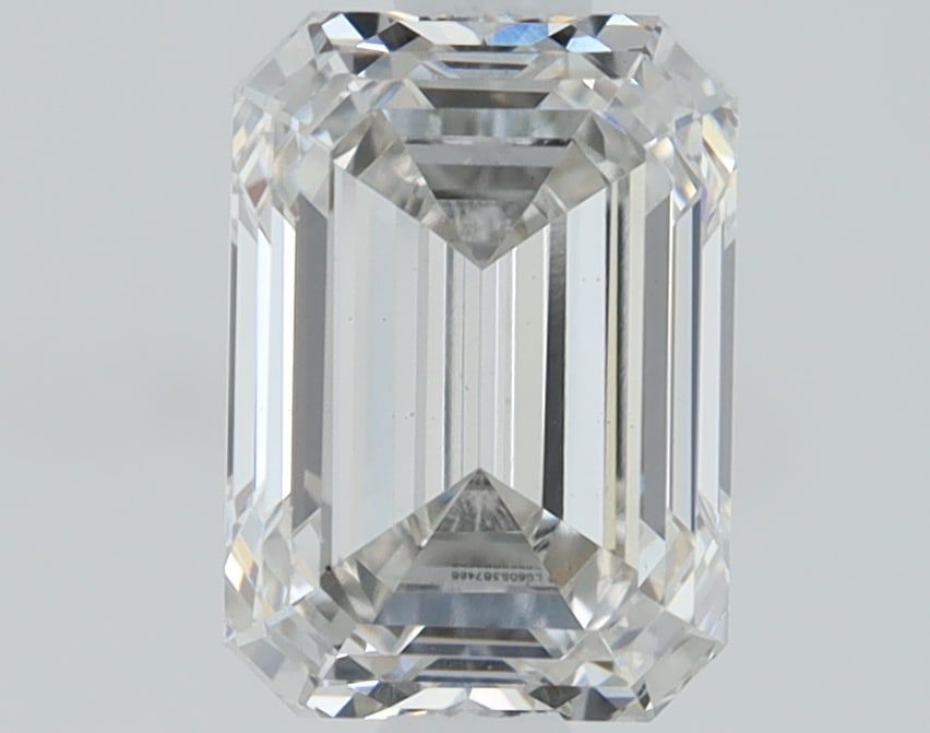 Loose Diamond - EMERALD 1.11ct H VS1: Loose Diamond - EMERALD 1.11ct H VS1 Source: This is a real non-mined Diamond that has been grown in a lab Shape: EMERALD Carats: 1.11 Color: H Clarity: VS1 Certification: IGI Condition: Pre-Owned PLE
