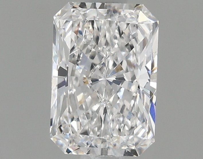 Loose Diamond - RADIANT 1.13ct D VS2: Loose Diamond - RADIANT 1.13ct D VS2 Source: This is a real non-mined Diamond that has been grown in a lab Shape: RADIANT Carats: 1.13 Color: D Clarity: VS2 Certification: IGI Condition: Pre-Owned PLE