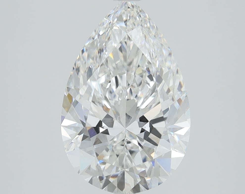 Loose Diamond - PEAR 2.15ct D IF: Loose Diamond - PEAR 2.15ct D IF Source: This is a real non-mined Diamond that has been grown in a lab Shape: PEAR Carats: 2.15 Color: D Clarity: IF Certification: IGI Condition: Pre-Owned 