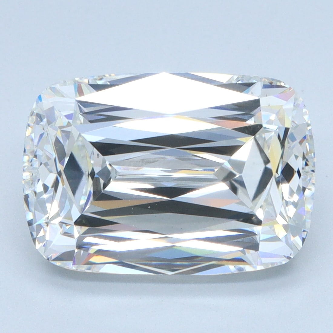 Loose Diamond - ASHOKA 5.05ct F VS2: Loose Diamond - ASHOKA 5.05ct F VS2 Source: This is a real non-mined Diamond that has been grown in a lab Shape: ASHOKA Carats: 5.05 Color: F Clarity: VS2 Certification: IGI Condition: