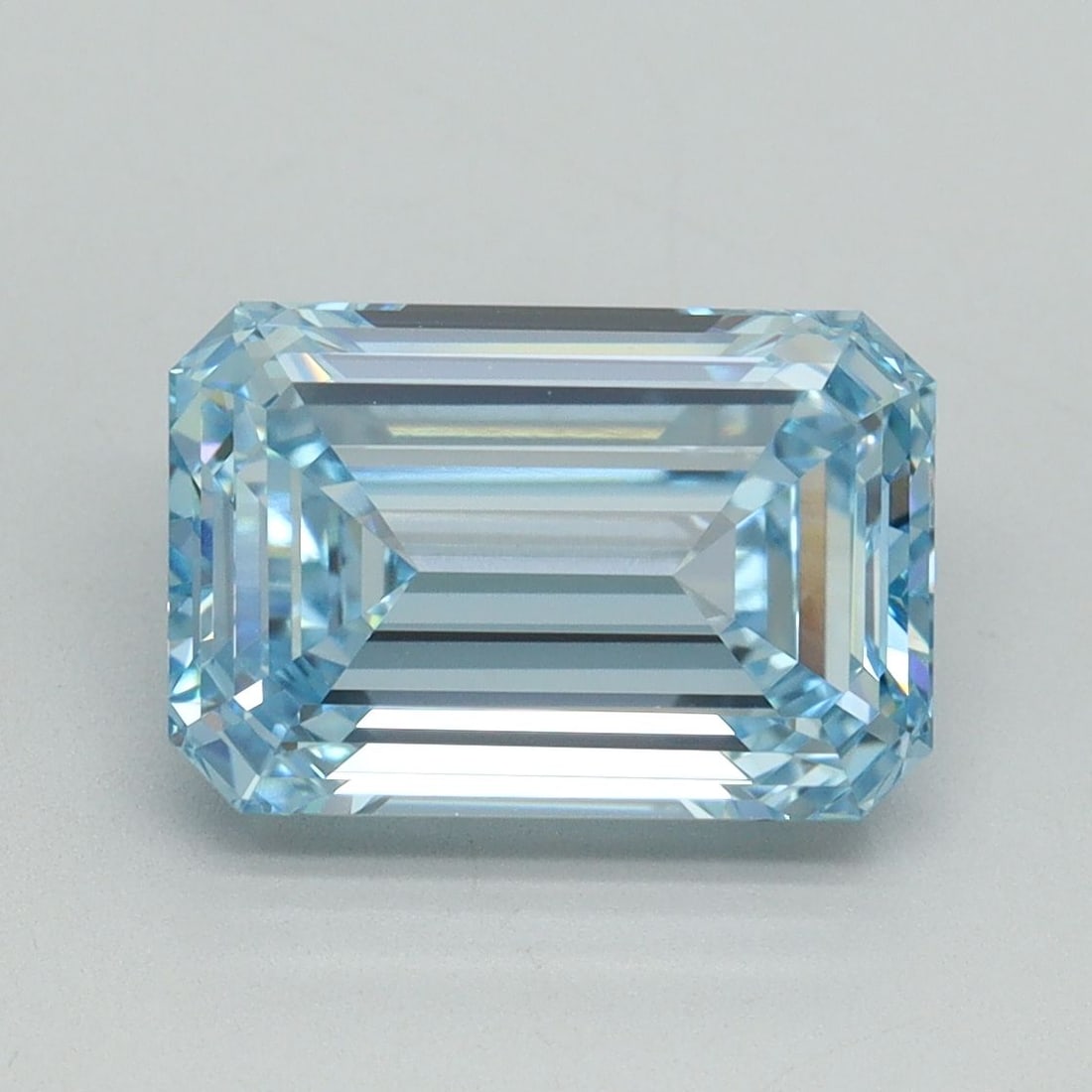 Loose Diamond - EMERALD 3.41ct Fancy Intense Blue VVS2: Loose Diamond - EMERALD 3.41ct Fancy Intense Blue VVS2 Source: This is a real non-mined Diamond that has been grown in a lab Shape: EMERALD Carats: 3.41 Color: Fancy Intense Blue Certification: IGI Vi