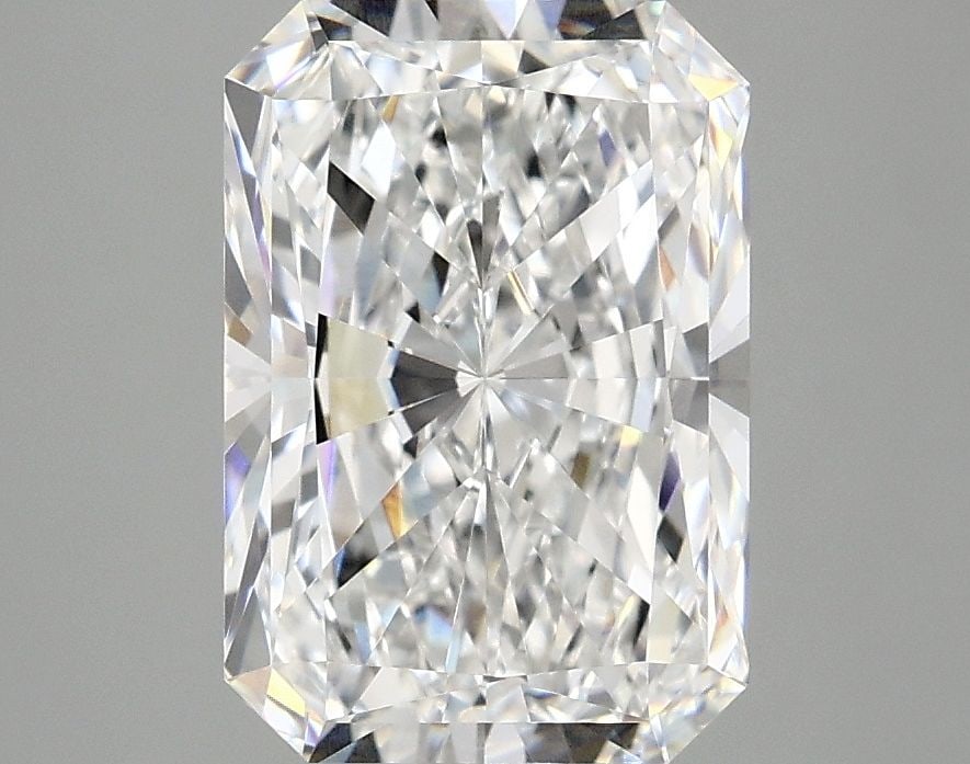Loose Diamond - RADIANT 3.02ct D VVS2: Loose Diamond - RADIANT 3.02ct D VVS2 Source: This is a real non-mined Diamond that has been grown in a lab Shape: RADIANT Carats: 3.02 Color: D Clarity: VVS2 Certification: IGI Video: Video Link 
