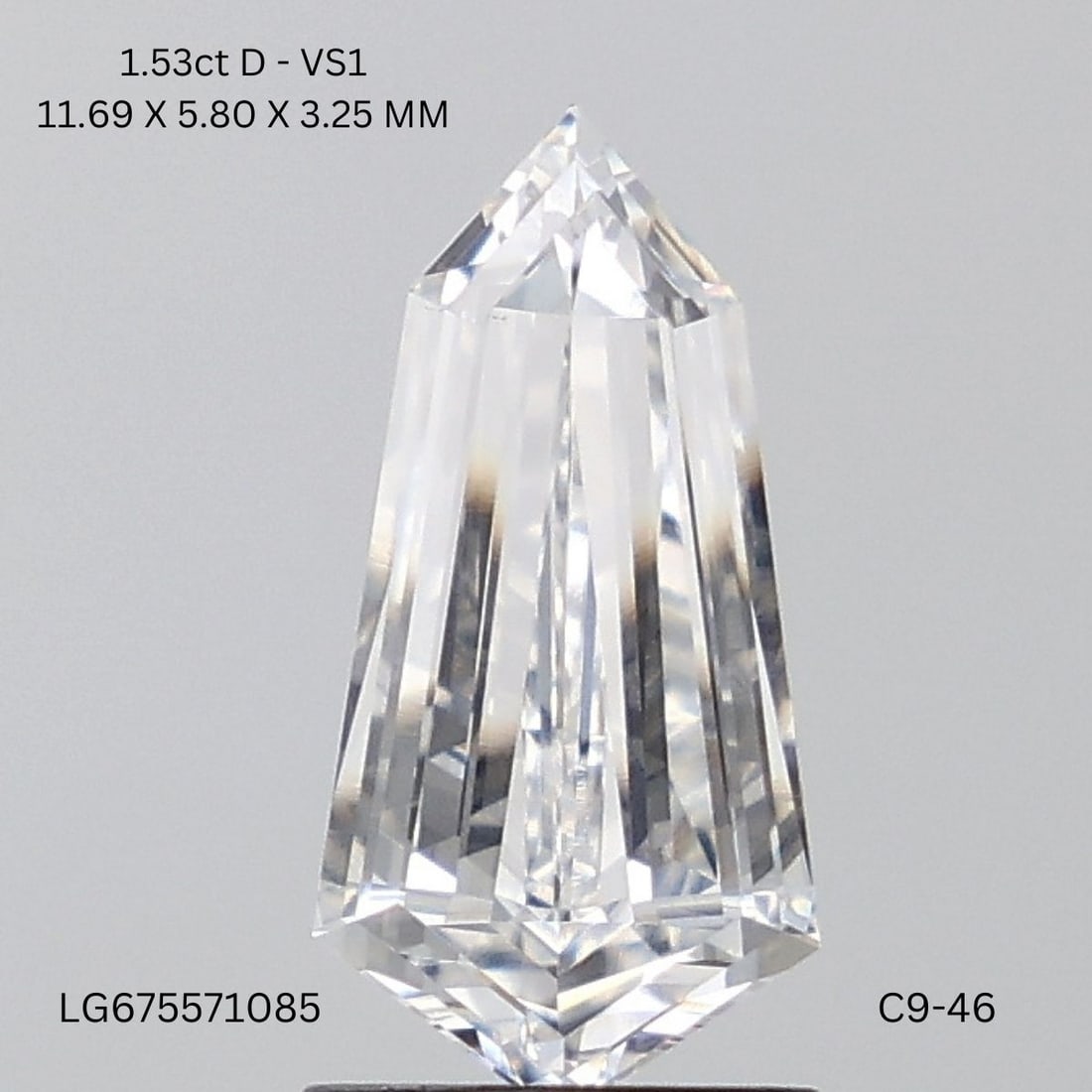 Loose Diamond - HEXAGONAL 1.53ct D VS1: Loose Diamond - HEXAGONAL 1.53ct D VS1 Source: This is a real non-mined Diamond that has been grown in a lab Shape: HEXAGONAL Carats: 1.53 Color: D Clarity: VS1 Certification: IGI Video: