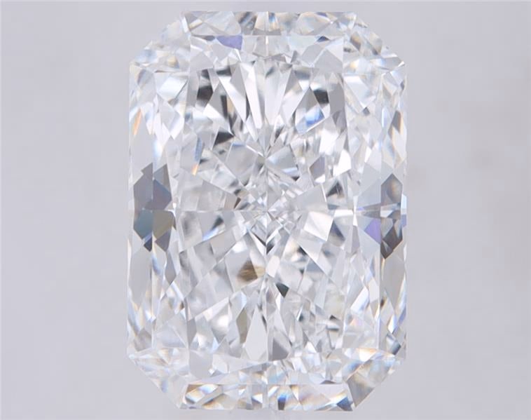 Loose Diamond - RADIANT 2.08ct D VVS2: Loose Diamond - RADIANT 2.08ct D VVS2 Source: This is a real non-mined Diamond that has been grown in a lab Shape: RADIANT Carats: 2.08 Color: D Clarity: VVS2 Certification: IGI Condition: Pre-Owned P