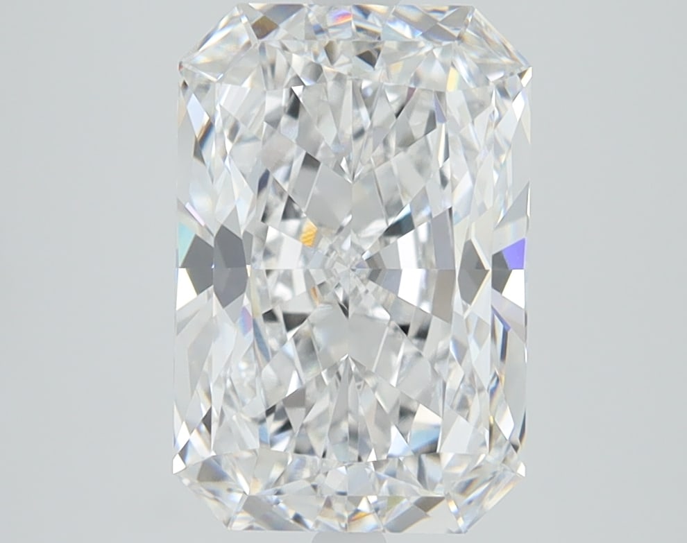 Loose Diamond - RADIANT 3.04ct D VVS1: Loose Diamond - RADIANT 3.04ct D VVS1 Source: This is a real non-mined Diamond that has been grown in a lab Shape: RADIANT Carats: 3.04 Color: D Clarity: VVS1 Certification: IGI Condition: Pre-Owned P