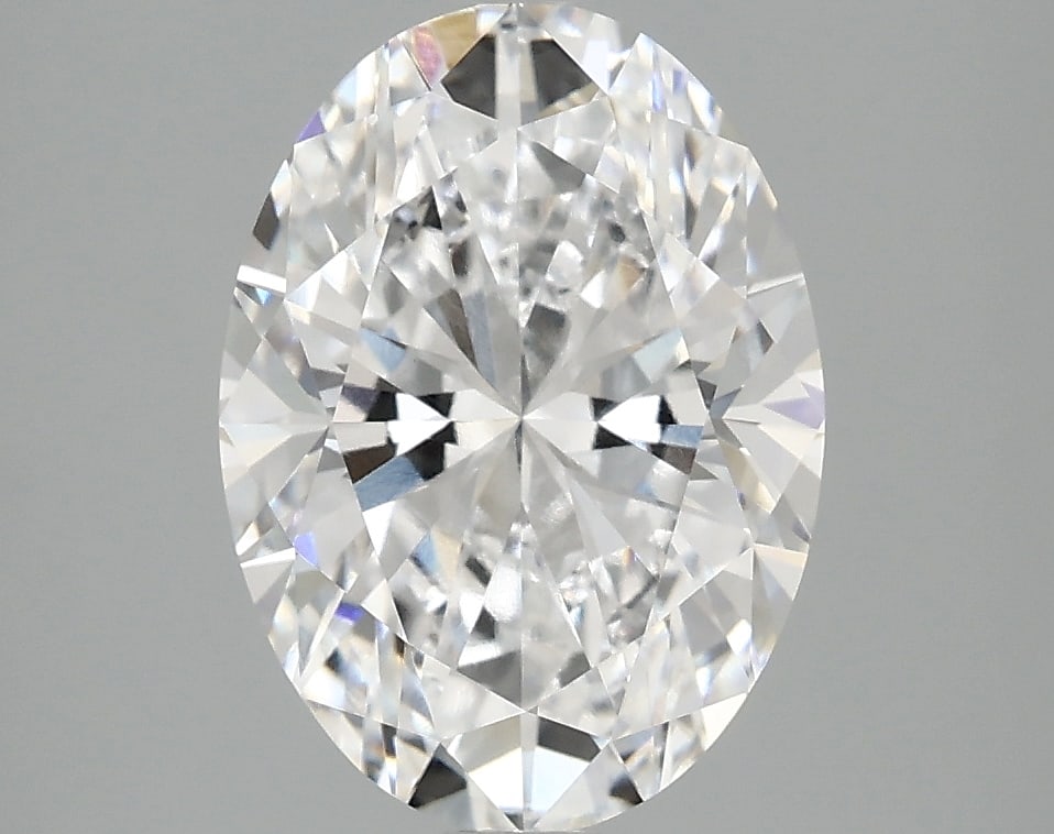 Loose Diamond - OVAL 3.08ct D VVS2: Loose Diamond - OVAL 3.08ct D VVS2 Source: This is a real non-mined Diamond that has been grown in a lab Shape: OVAL Carats: 3.08 Color: D Clarity: VVS2 Certification: IGI Condition: Pre-Owned