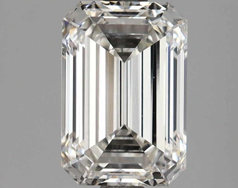 Loose Diamond - EMERALD 2.09ct G VVS2: Loose Diamond - EMERALD 2.09ct G VVS2 Source: This is a real non-mined Diamond that has been grown in a lab Shape: EMERALD Carats: 2.09 Color: G Clarity: VVS2 Certification: GIA Video: