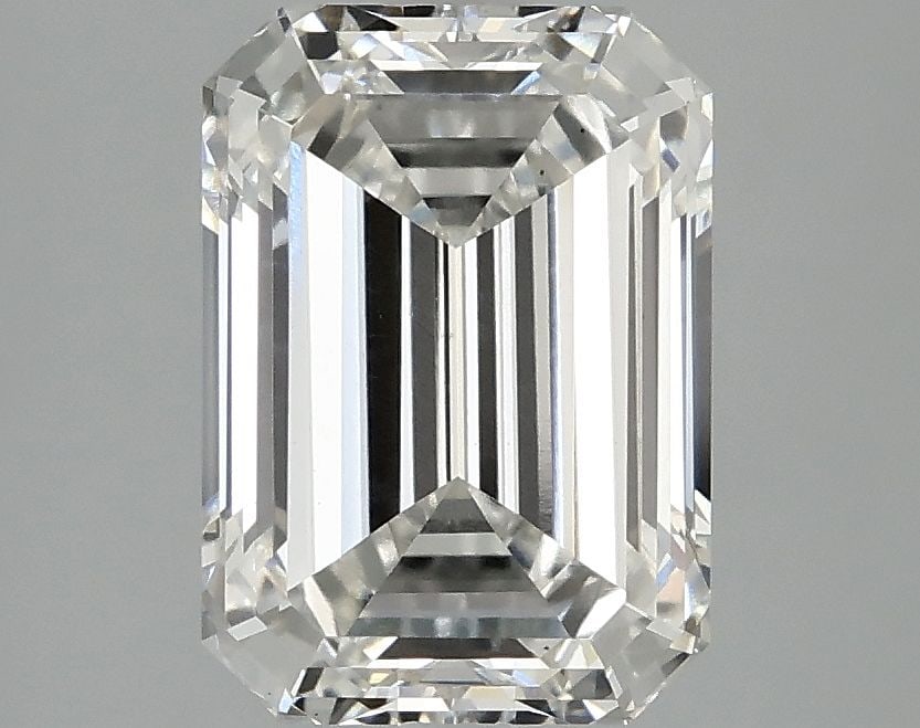 Loose Diamond - EMERALD 3.04ct G VS2: Loose Diamond - EMERALD 3.04ct G VS2 Source: This is a real non-mined Diamond that has been grown in a lab Shape: EMERALD Carats: 3.04 Color: G Clarity: VS2 Certification: IGI Video: