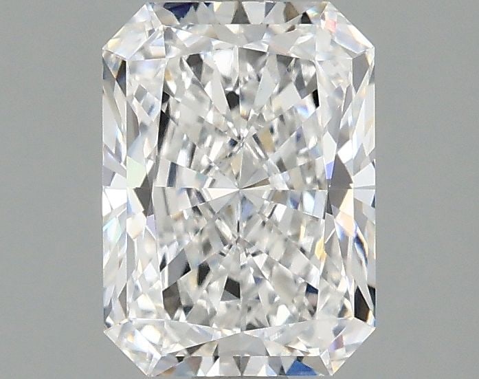 Loose Diamond - RADIANT 1.58ct D VS1: Loose Diamond - RADIANT 1.58ct D VS1 Source: This is a real non-mined Diamond that has been grown in a lab Shape: RADIANT Carats: 1.58 Color: D Clarity: VS1 Certification: IGI Video: Video Link 