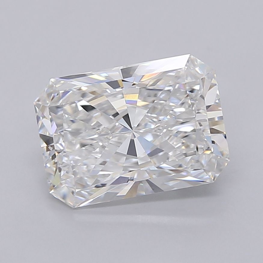 Loose Diamond - RADIANT 3.55ct E VVS2: Loose Diamond - RADIANT 3.55ct E VVS2 Source: This is a real non-mined Diamond that has been grown in a lab Shape: RADIANT Carats: 3.55 Color: E Clarity: VVS2 Certification: IGI Video: Video Link 