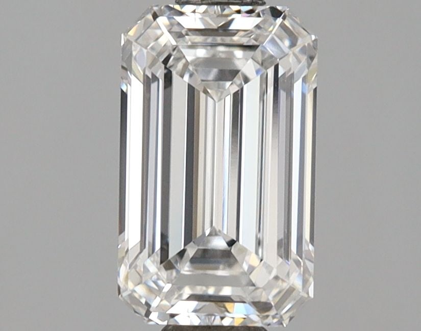 Loose Diamond - EMERALD 2.54ct D VVS2: Loose Diamond - EMERALD 2.54ct D VVS2 Source: This is a real non-mined Diamond that has been grown in a lab Shape: EMERALD Carats: 2.54 Color: D Clarity: VVS2 Certification: IGI Video: Video Link 